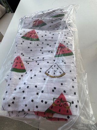 Manta y muselina bebé sandía