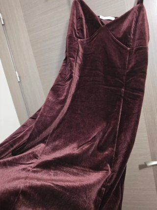 Vestido burdeo de terciopelo