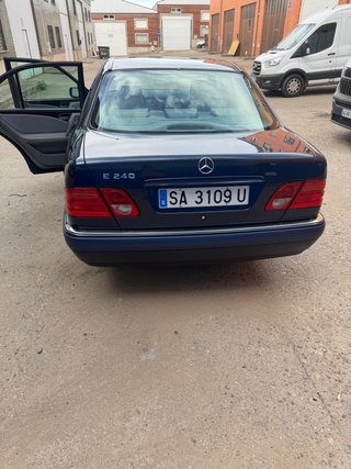 Mercedes-Benz Clase E 1999