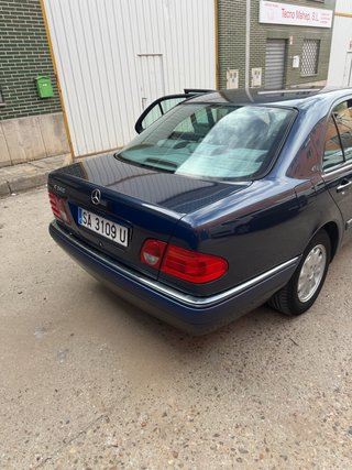 Mercedes-Benz Clase E 1999