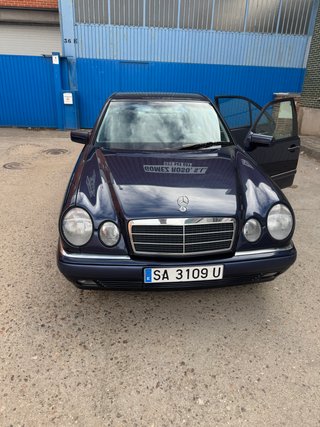 Mercedes-Benz Clase E 1999