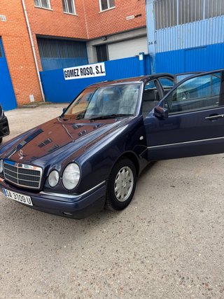 Mercedes-Benz Clase E 1999