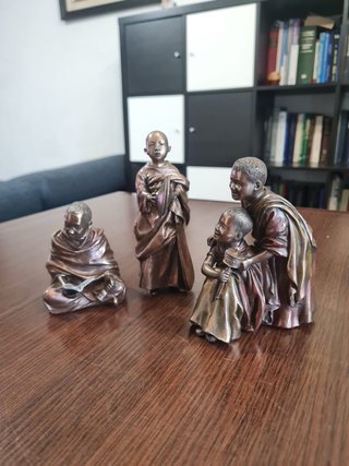 Figuras Decorativas Monjes Tibetanos Budistas