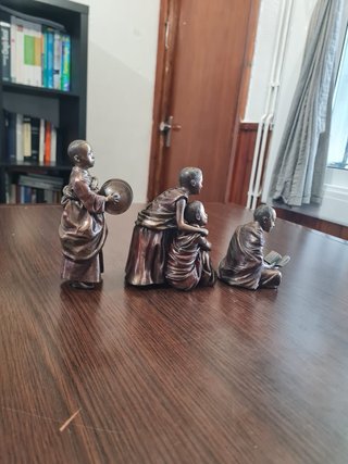 Figuras Decorativas Monjes Tibetanos Budistas