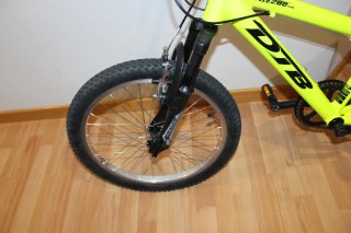 Bicicleta niño aluminio 20 pulgadas. Como NUEVA
