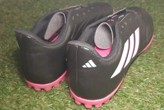 Botas de fútbol