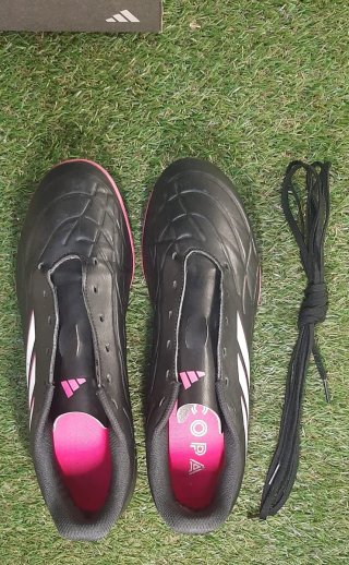 Botas de fútbol