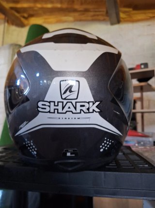 Casco Shark Ridill