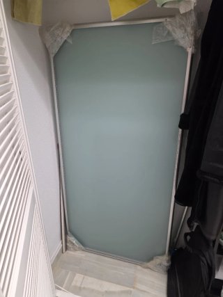 Mesa escritorio cristal y metal