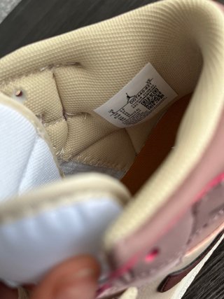 Nike Air Jordan 1 Mid SE Nuevas