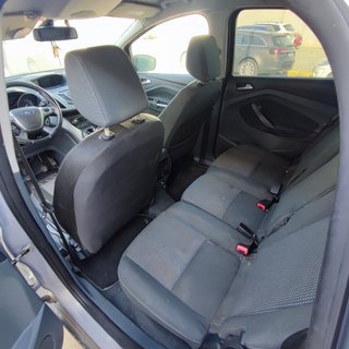 Ford C-MAX 2011 (2 inyectores para reparar)