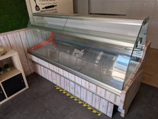 Nevera Vitrina Expositora 2m*1m con puertas