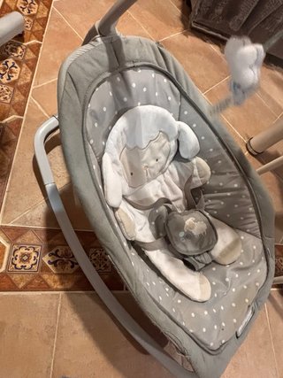 Hamaca interactiva para bebé