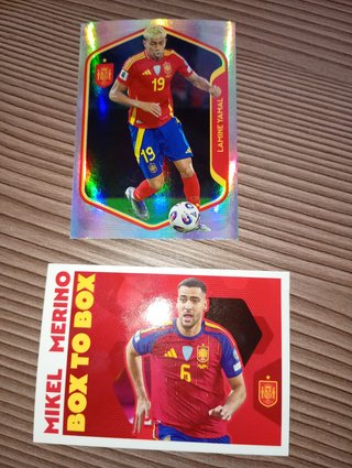 Cromos Lamine Yamal y Mikel Merino