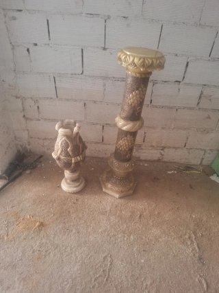 Pedestal Decorativo Mármol Beige y Marrón