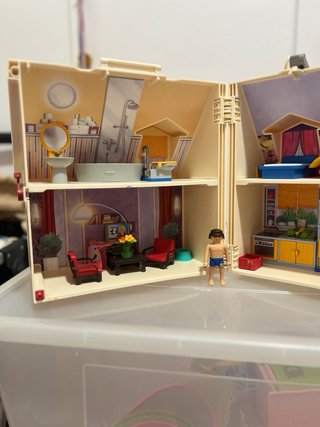Casita de juguete con accesorios