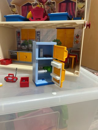 Casita de juguete con accesorios