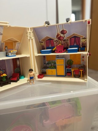 Casita de juguete con accesorios