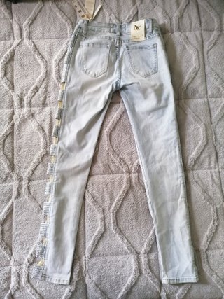 Vaqueros pedrería + regalo