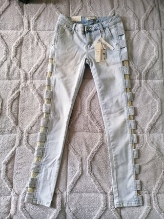 Vaqueros pedrería + regalo