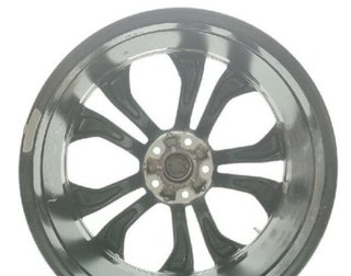 2508222 403009689r llanta renault scenic iv grand