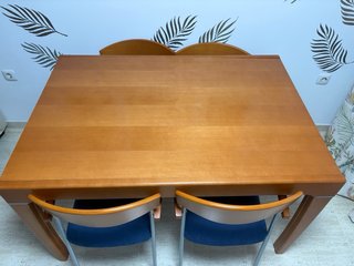 Mesa comedor extensible y 6 sillas