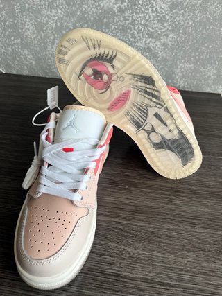 Nike Air Jordan 1 Low SE Pink Mighty Swooshers