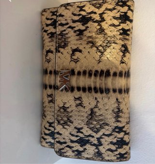 Cartera Michael Kors Piel Serpiente Beige/Negra