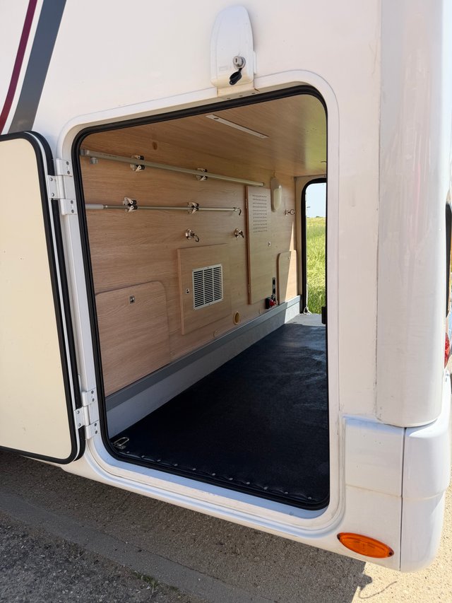 CITROEN  GIOTTELINE 390  2021