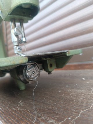 Máquina de coser Refrey Preferida 400 verde