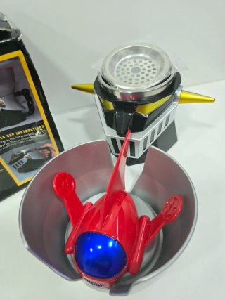 Taza Mazinger Z Metal y Plástico