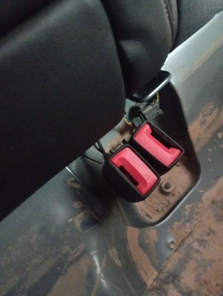 ENGANCHE CINTURON TRASERO CENTRAL Cupra Leon Sportstourer (KL8)(09.2020->)