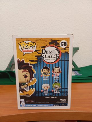 Funko Pop! Demon Slayer Tanjiro Kamado 1748