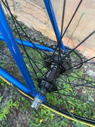 Bicicleta Urbana Zeus Amarilla y Azul