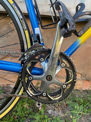 Bicicleta Urbana Zeus Amarilla y Azul