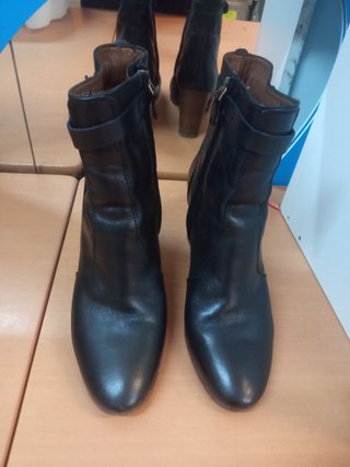 Botines Massimo Dutti Tacón Medio Piel Negros