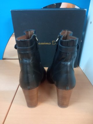 Botines Massimo Dutti Tacón Medio Piel Negros