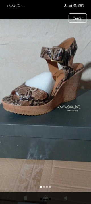 Sandalia de cuña mujer serpiente