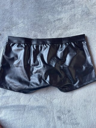 Boxer estilo cuero para hombre