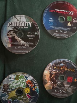 Pack PS3 Slim Negra+ juegos +mandos