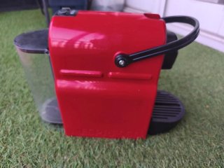 Cafetera Nespresso Krups Roja