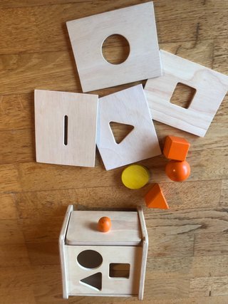 Caja de permanencia Montessori madera
