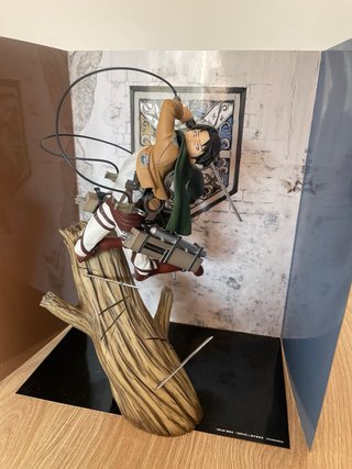 Figura Levi Attack on Titan Kotobukiya