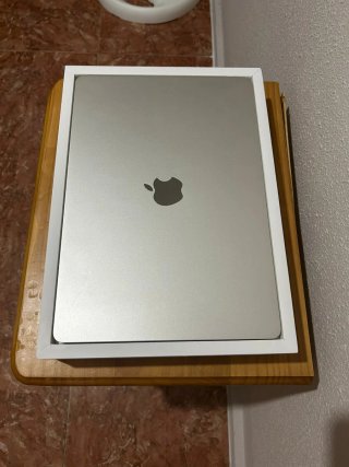 MacBook Air M3 15'' 2024 100% batería + garantía".