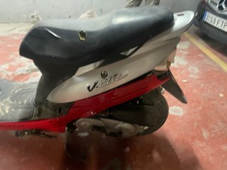 Peugeot V-Clic 4T Scooter