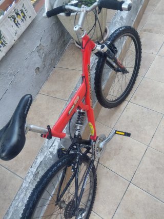 Bicicleta de Montaña Conor Roja