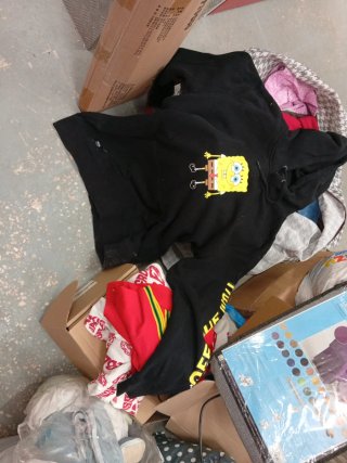 Sudadera Vans Bob Esponja Negra