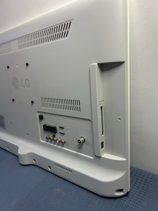 TV LG 26 26LS3590-ZC + Soporte