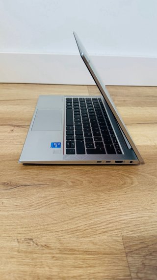 HP Elitebook 830 Táctil 1TB SSD/16RAM/ i5 11th W6