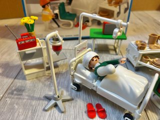 Playmobil 3495 Stanza ospedale - Version 1